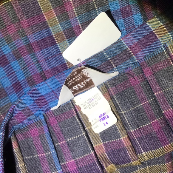 Vintage wool kilt skirt - Picture 7 of 11